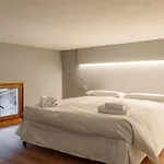 Boutique Alpine Two-bedroom By Supastays קורמאיור
