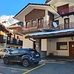 דירה Boutique Alpine Two-bedroom By Supastays *