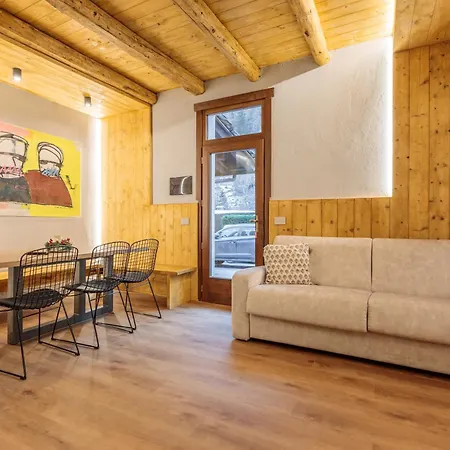 Boutique Alpine Two-bedroom By Supastays Апартаменты
