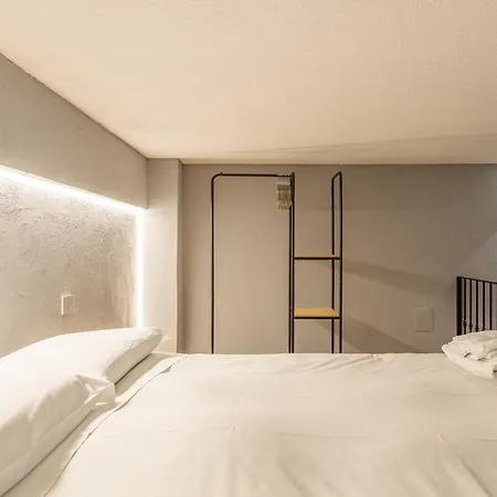 Lägenhet Boutique Alpine Two-bedroom By Supastays *